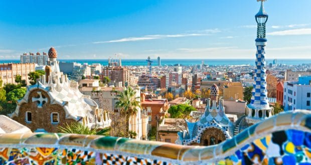 10 Reasons to Study in Barcelona